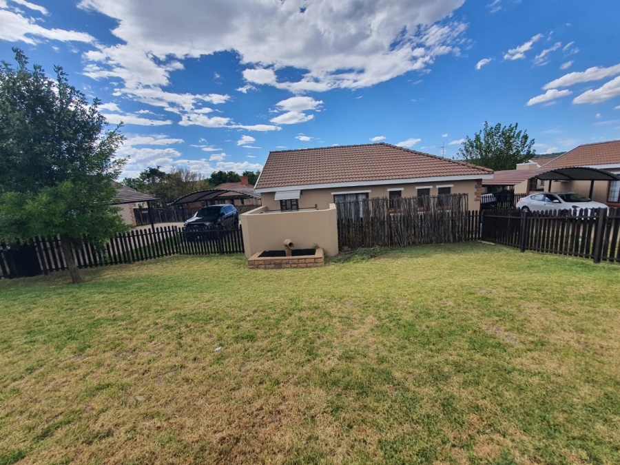 3 Bedroom Property for Sale in Hillside Free State